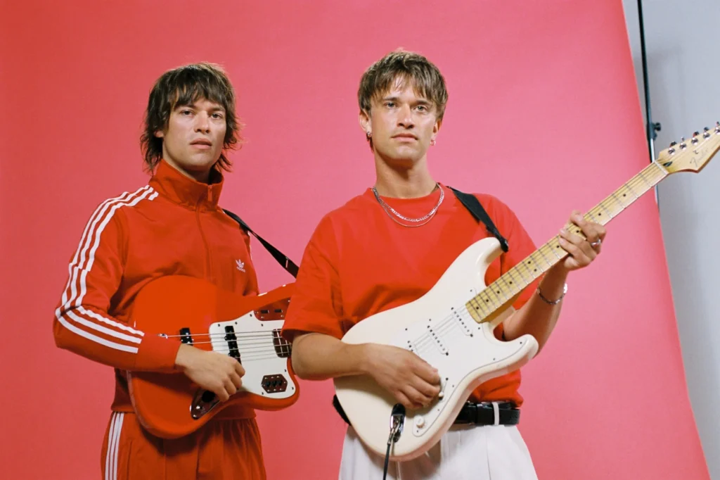 O duo neozelandês, Balu Brigada, fará abertura dos shows do Twenty One Pilots no Brasil