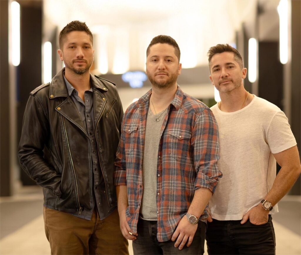Boyce Avenue em Curitiba: Um dos maiores fenômenos do YouTube anuncia show na Ópera de Arame