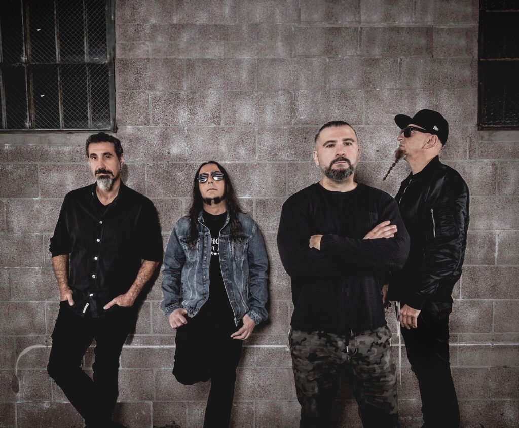 System Of A Down anuncia show em Curitiba para 2025