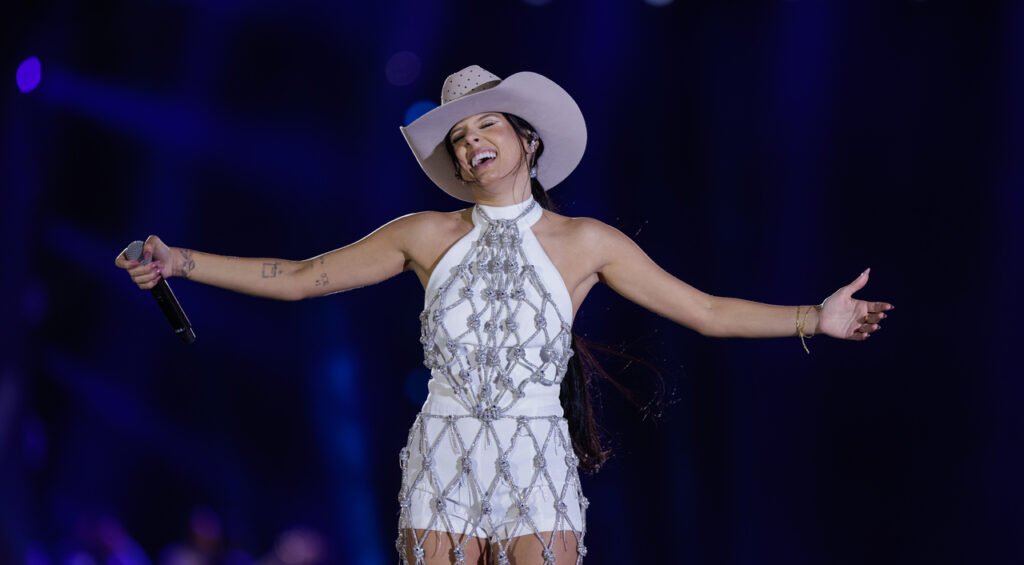 Ana Castela é uma das grandes atrações do 1º dia do Curitiba Country Festival 2024