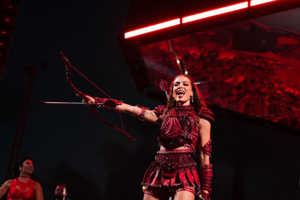 Últimos ingressos para curtir Anitta na Pedreira Paulo Leminski