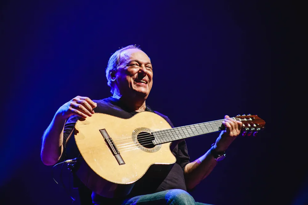 Toquinho e Ivan Lins apresentam show inédito “Um encontro inesquecível” no Teatro Positivo