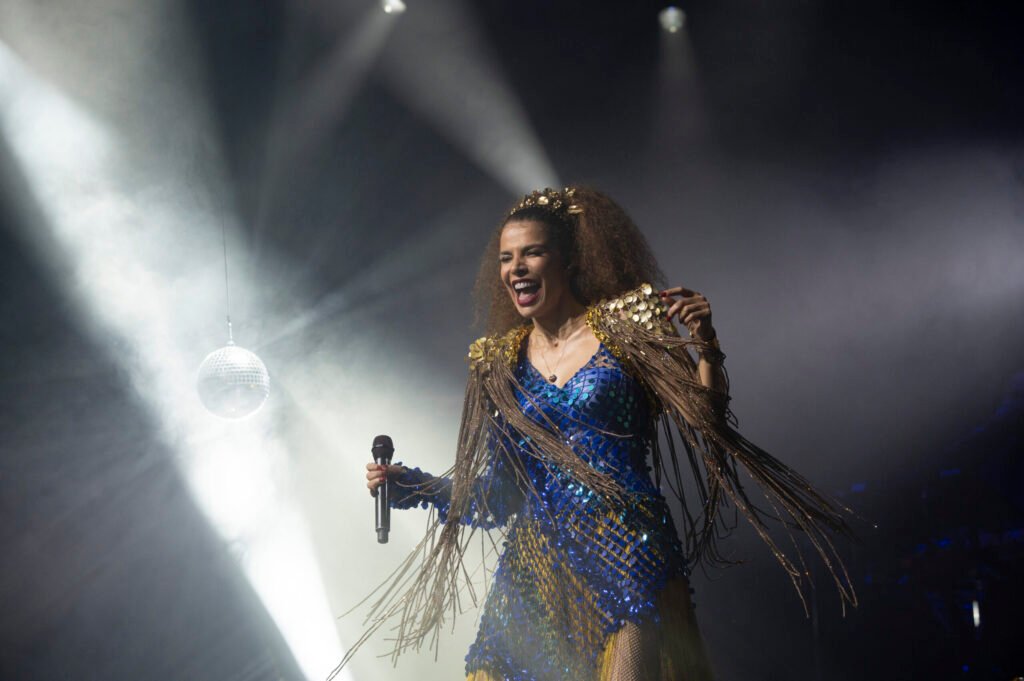 Vanessa da Mata apresenta o show da turnê “Todas Elas” em Porto Alegre – Ingressos Disponíveis