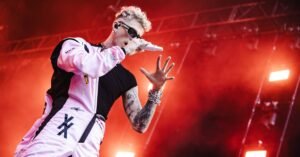 Machine Gun Kelly se apresenta no Espaço Unimed em 6 de setembro, dentro da Lost Americana Tour