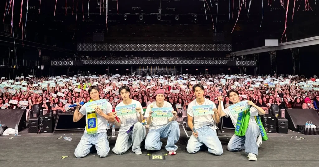 MONSTA X em São Paulo: microfone ligado, funk brasileiro e uma promessa que a gente vai cobrar