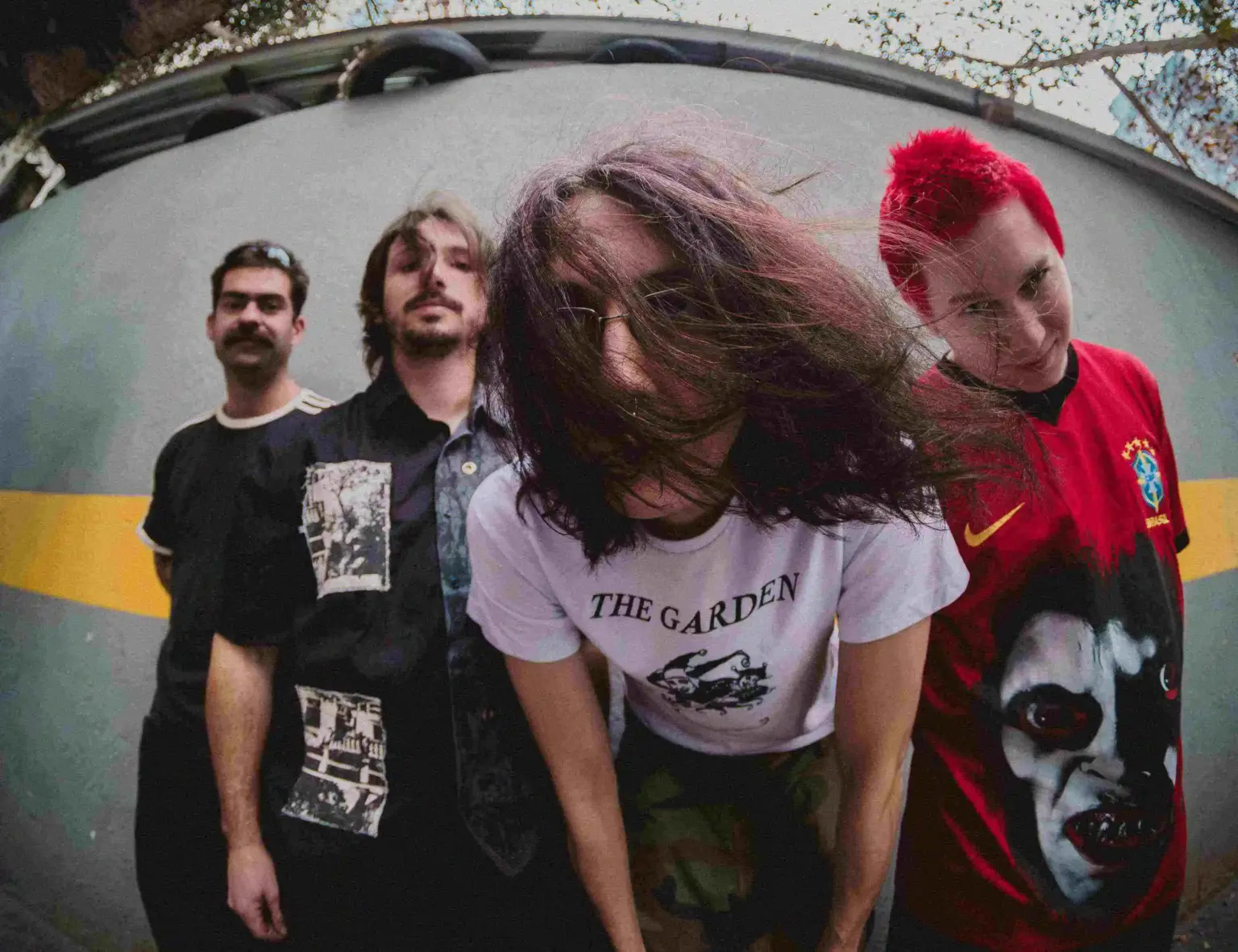 Budang leva o hardcore de Floripa pro Lollapalooza 2027 — e a gente quer ver isso